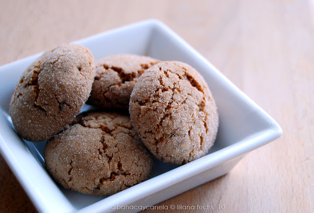 Ginger crackles