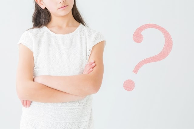壁紙の継ぎ目が目立つ原因と補修方法 便利アイテムやコツも