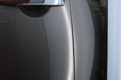 車の小さなエクボのヘコミの直し方 施工例