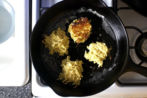 frying a latkes
