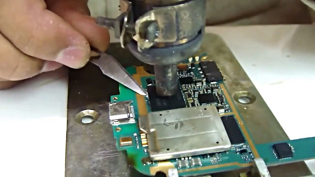 Samsung Galaxy S3 dead repair by changing EMMC [HD] - YouTube