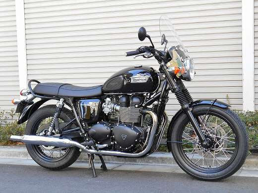 トライアンフ中古車販売 ２０１４年モデルのボンネビルｔ１００ブラックです Fukuda Blog