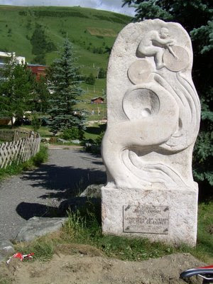 Stèle Marco Pantani aux 2 alpes