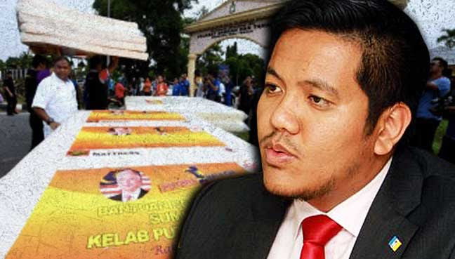 Afif-Bahardin-tilam-najib-mangsa-banjir