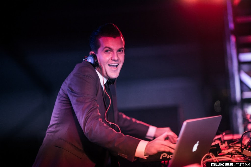 Dillon Francis - Masta Blasta 2.0 | Run The Trap