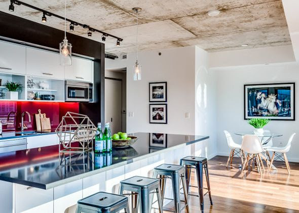 47 Lower River Street