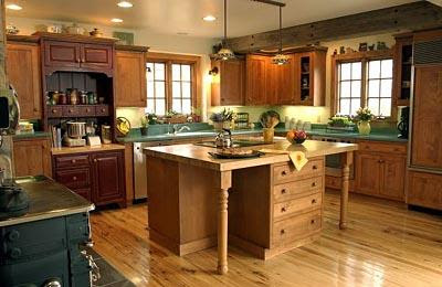 classic wooden kitchen cabinets design