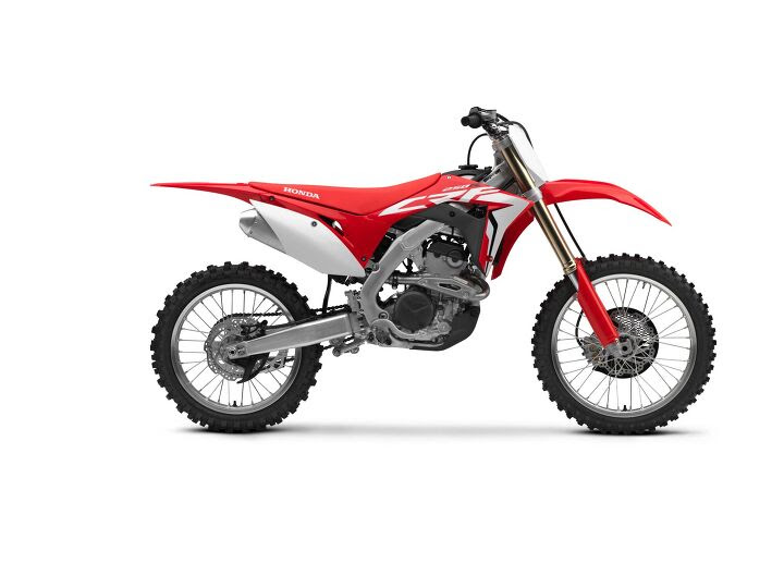 073117-honda-2018_crf250r_rhp_01