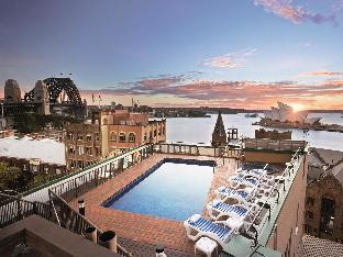 Holiday Inn Old Sydney