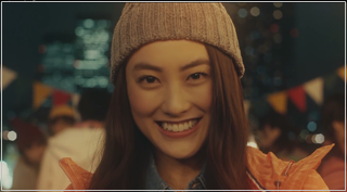 ミニミニcmの女優は誰 使用曲や高校 春高バレーにも出場 Cmアンサー