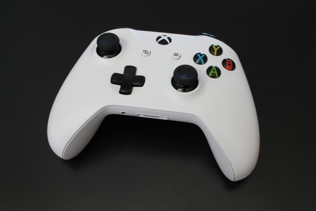 La Manette Xbox One S maintenant pleinement compatible ... - 640 x 427 jpeg 17kB