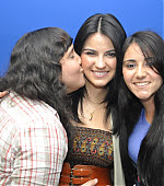 Maite_Perroni_BR_Tour_Meet_Recife_2010_007_-_original.jpg