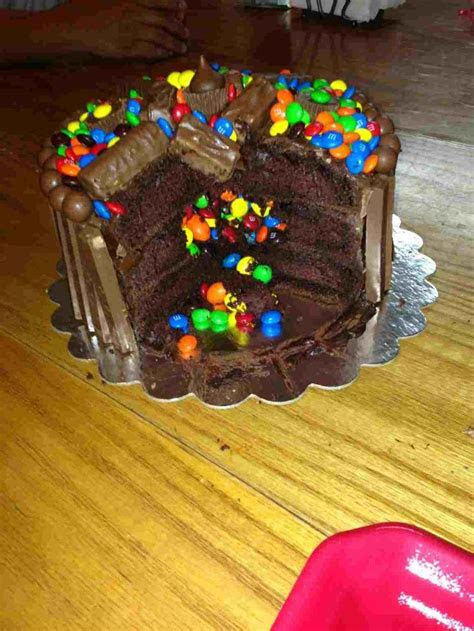 pinata cake  layer chocolate fudge cake wchocolate