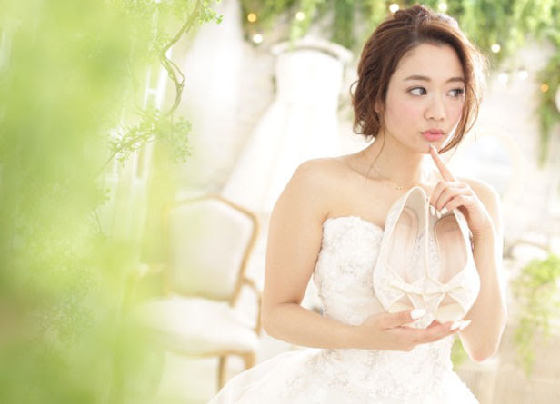 花嫁ヘアメイク 小ワザ使いでもっと華やかに ブライダルのショートヘアアレンジ5選 札幌フォトウェディングカウンター