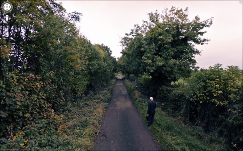 google street view , chaos  pictures , street photography 