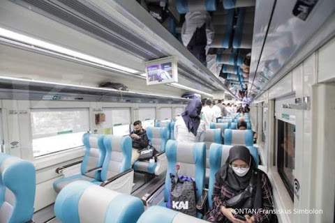 air masuk dalam kereta