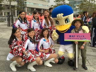 みなとみらい21さくらフェスタ 横浜f マリノス公式チアリーディングチーム Tricolore Mermaids