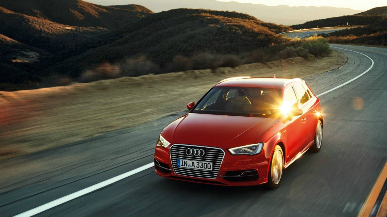 Gambar Mobil Audi A3 2019 Sportback e tron Sedan Listrik Gambar Mobil Audi A3 2019 Sportback e tron Sedan Listrik