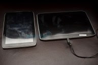gsmarena 003 The two Motorola Xoom 2 tablets put side to side   the 8 and 10 inchers  