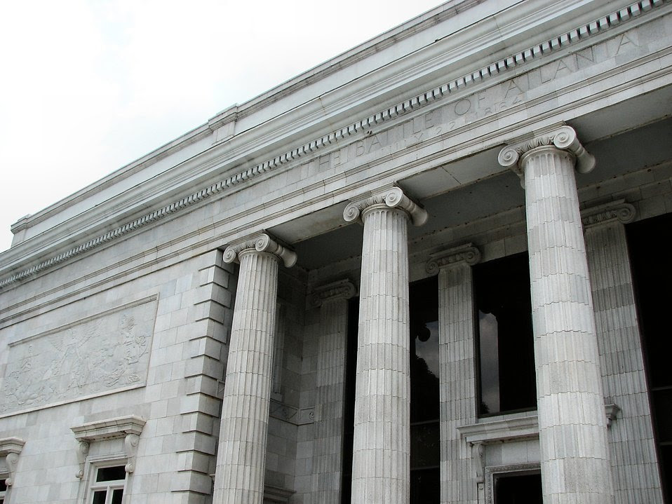 Bank Building | Free Stock Photo | Bank style building | # 169