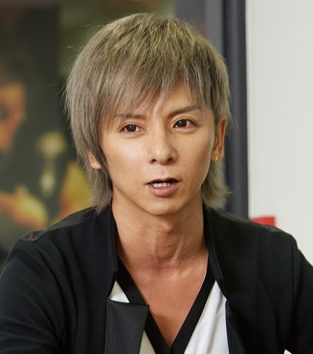 松岡充の身長はサバ読み 髪型とファッション 年収 車の炎上事故まとめ Arty アーティ 音楽 アーティストまとめサイト