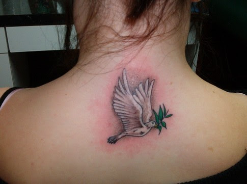 Bird Tattoos Design On Women  Back 