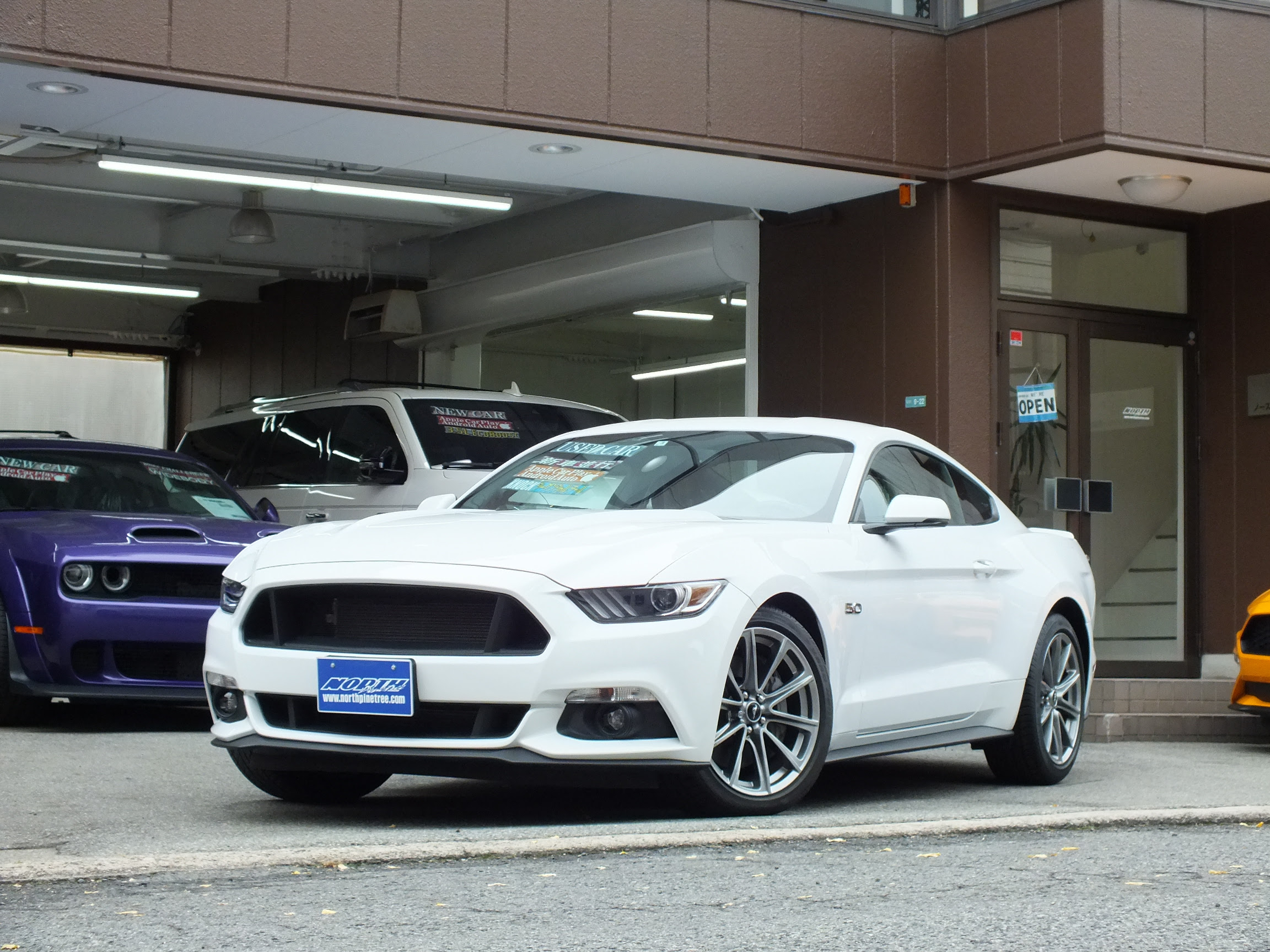 アメ車 逆輸入車 専門店 神戸ノースパインツリー Mobile