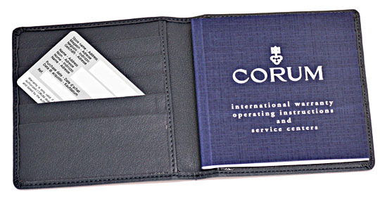 Originalfoto CORUM BUBBLE DAMEN MEDIUM KÖNIGSBLAU