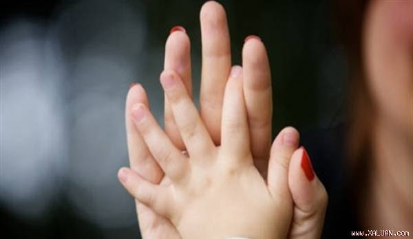 Dám hi sinh bản thân, hi sinh tương lai để làm một người mẹ