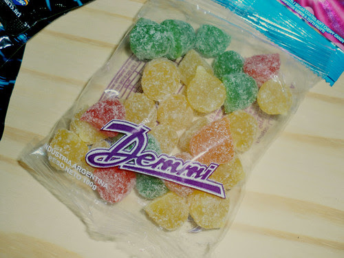 Package unboxing: Gominolas Demmi