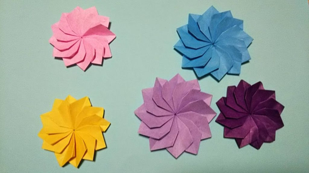折り紙1枚で花びら12枚のダリアの花の折り方 折り目きっちりで意外と簡単 ちょちょいの工作部屋