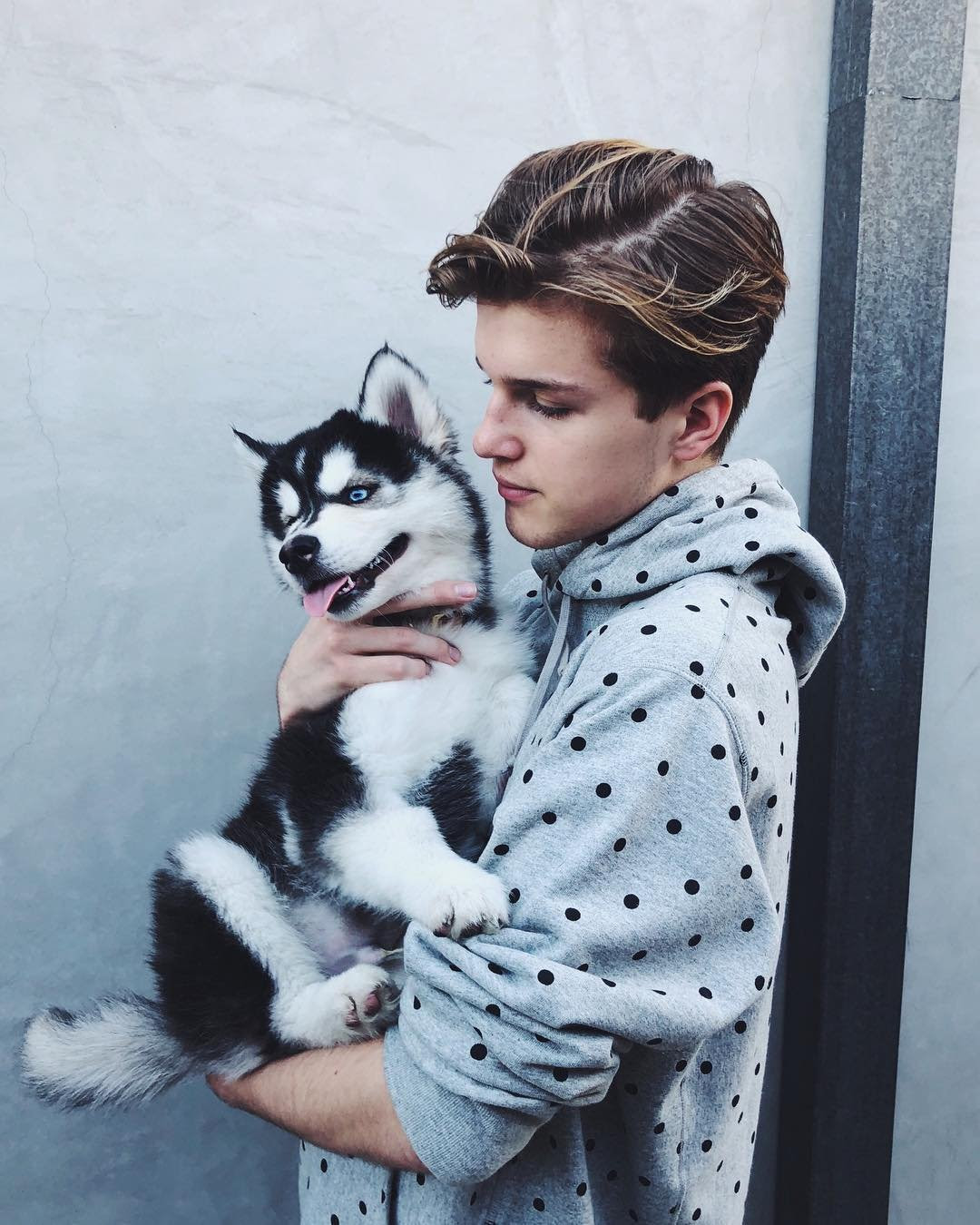Alex Lange - Instagram Celebrity - Available Ideas