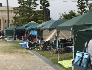 運動会はテントだらけに 今の時代の運動会のテントに迫る イベントテントのことならテントマーケット
