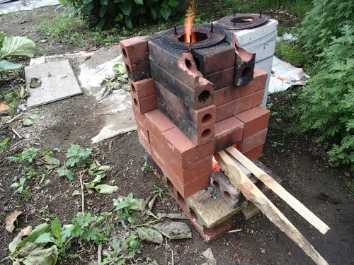 田舎暮らしのeveryday ロケットストーブ