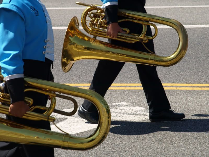 Buena Horns by Mia