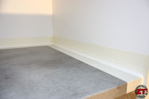 Astuces pour enlever un joint silicone - Maison Travaux