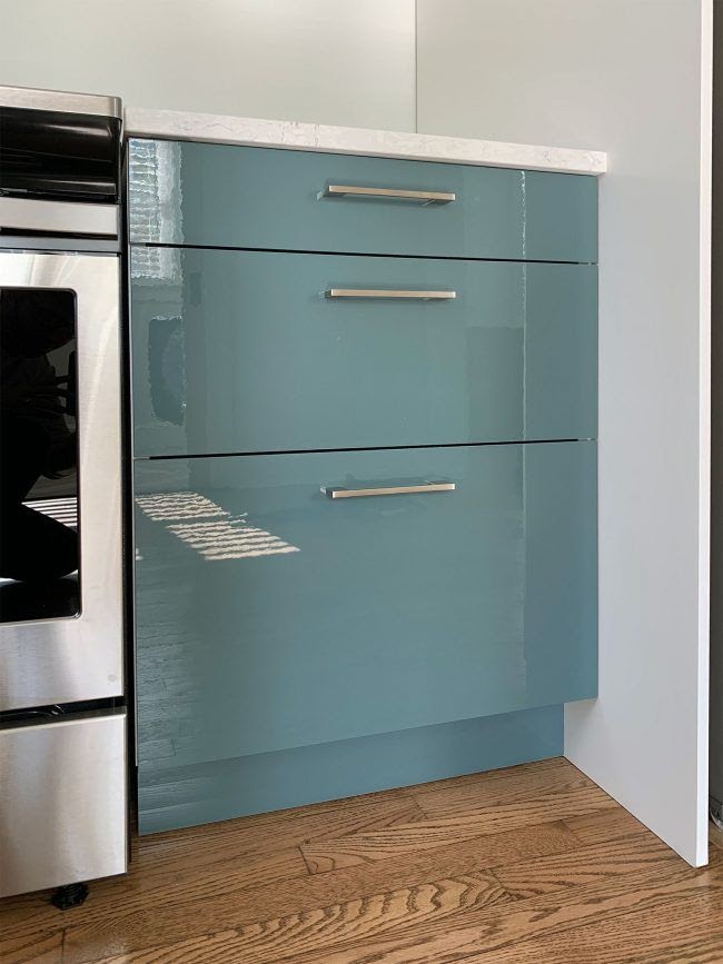 How To Install Ikea Cabinet Lighting / LINDSHULT LED cabinet lighting - nickel-plated - IKEA ... - Keep the remote within 5cm (2 inches) of the light source and press the pairing button for 10 seconds (located under the remote control lid).