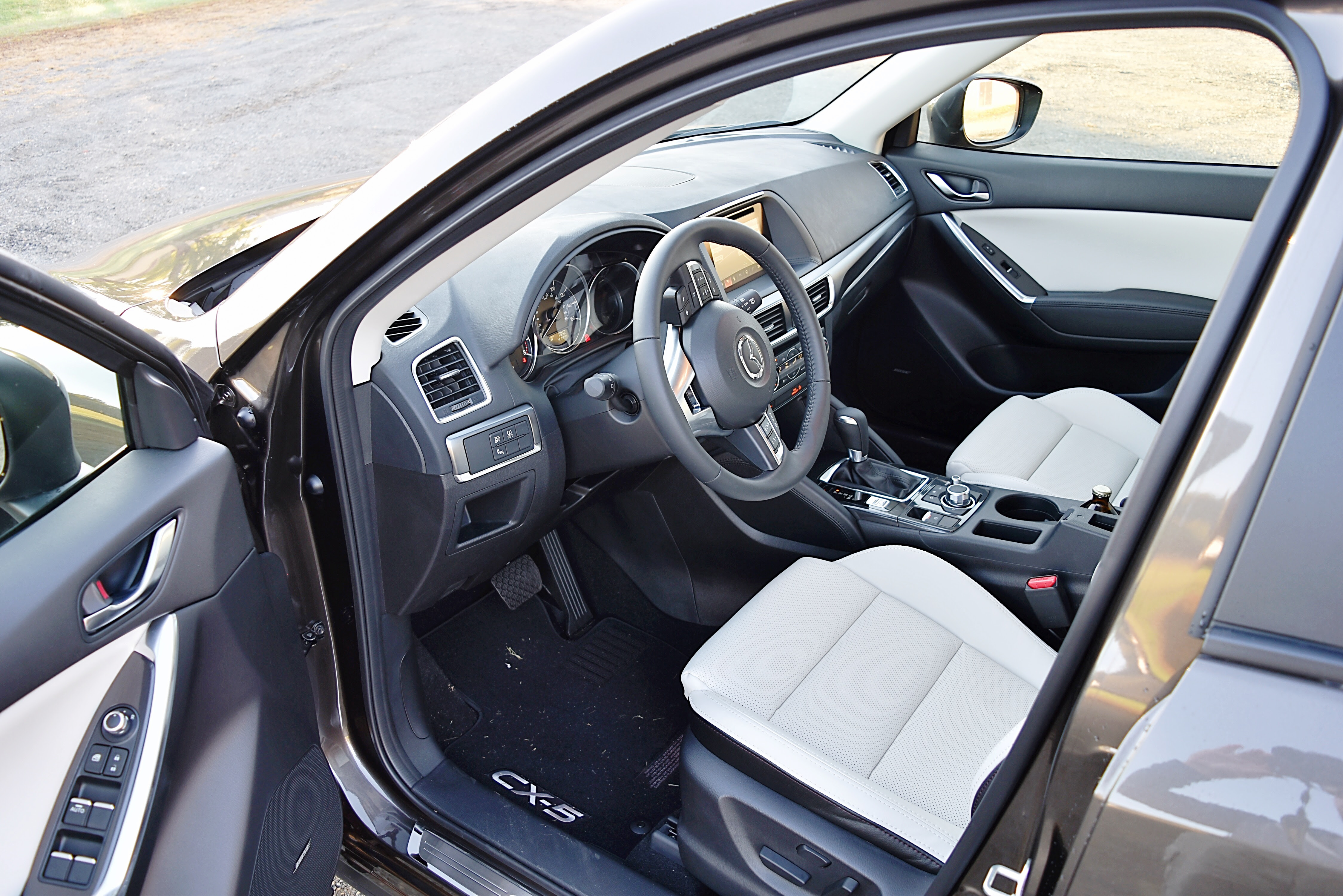 16 Mazda Cx 5 Grand Touring Awd Review Get In My Mouf