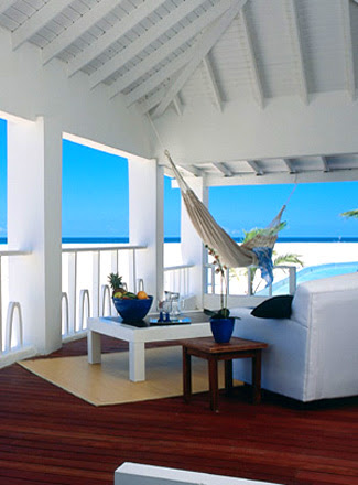 A modern beach house use beautiful architecture, 