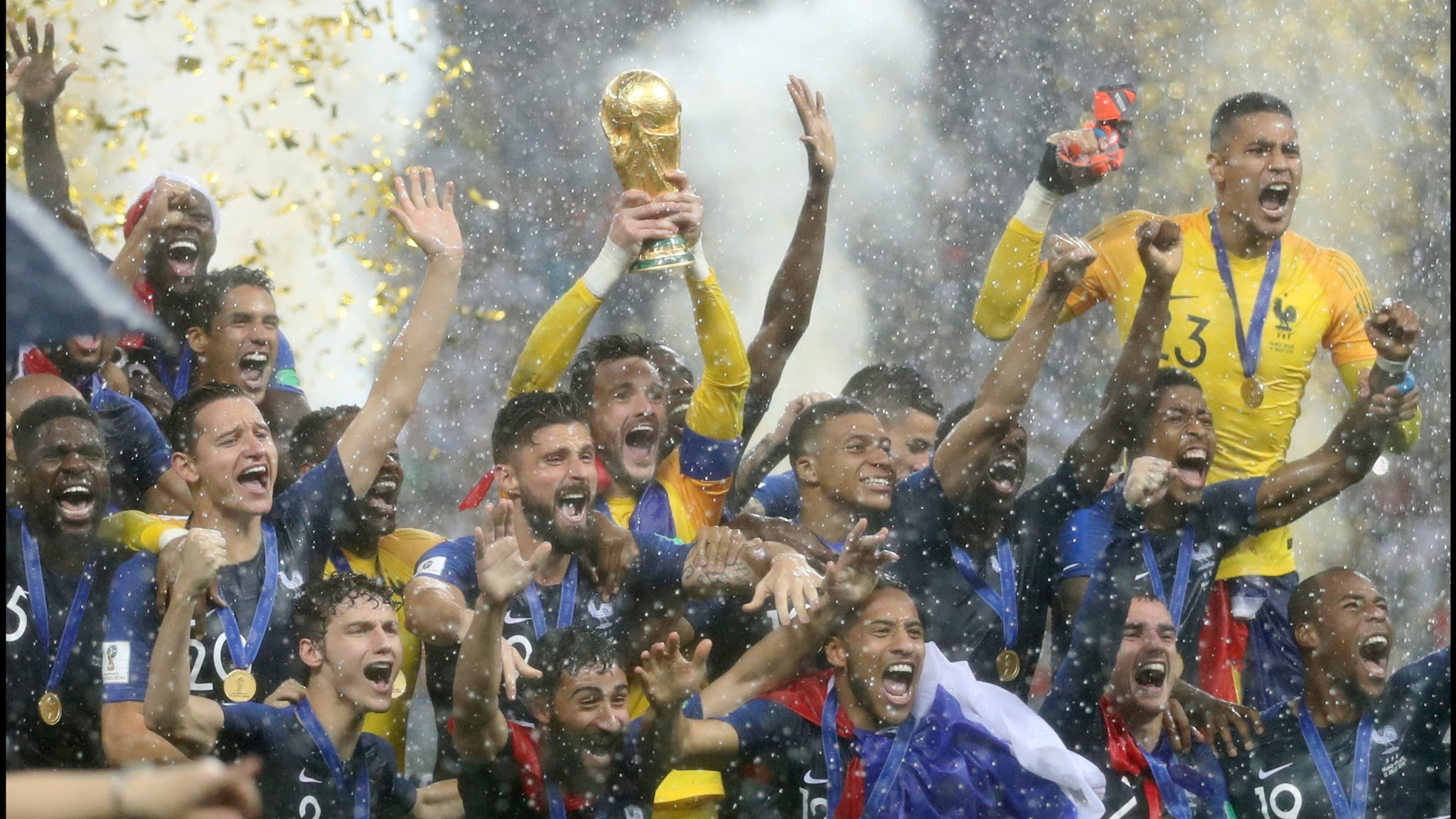 Russia S Economy Scores As World Cup Fans Splash Out 1 5bn Financial Times