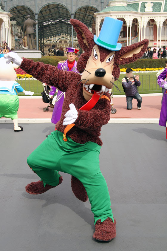 ディズニー 狼 キャラクター