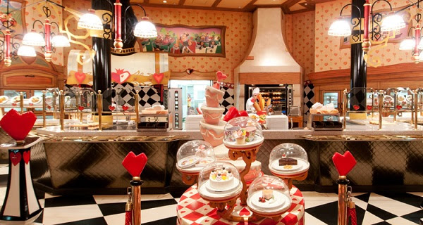 裏ワザ ディズニー唯一 バースデーケーキサプライズ