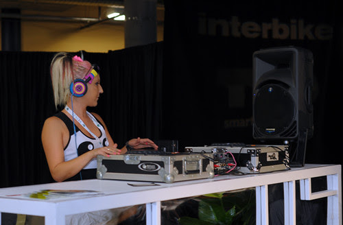 Interbike Fashion Show, DJ