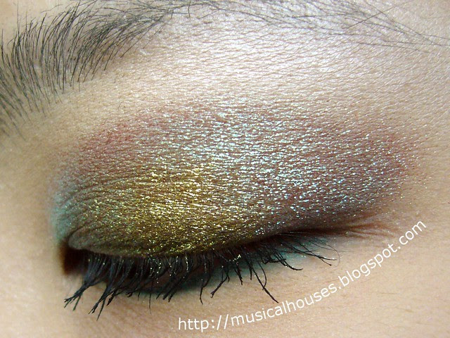colour shifting eye look mufe holodiam 2