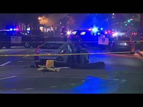 Fatal Crash Involves 3 Vehicles In Oak Park