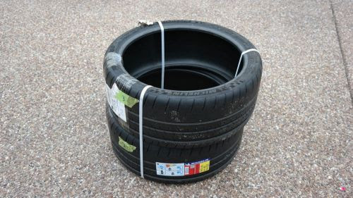 Sell Pair (2) New Michelin Pilot Sport Cup 2 Tire 235/35 ...