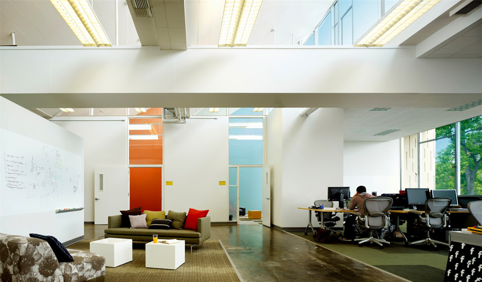4163 Head office of Facebook