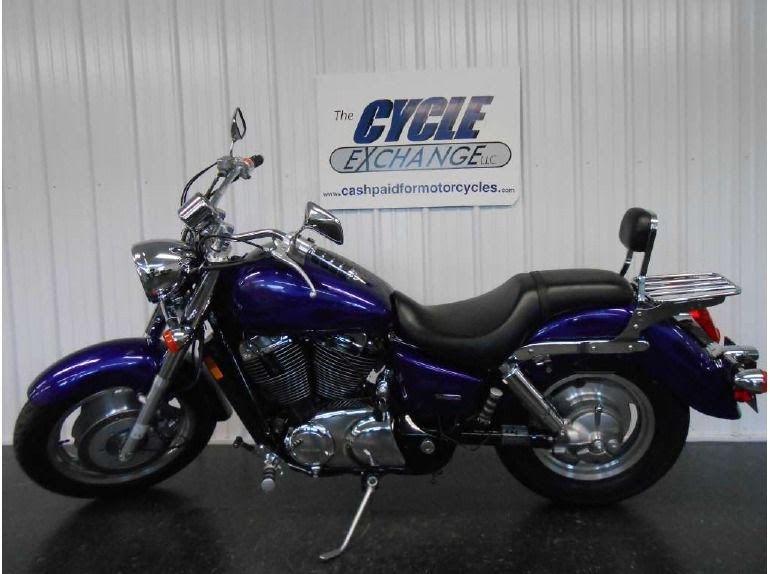 2004 Honda Shadow Sabre (VT1100C2) for sale on 2040-motos
