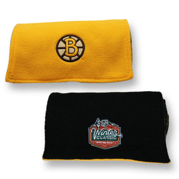 bruins logo. Fleece scarf with Bruins logo