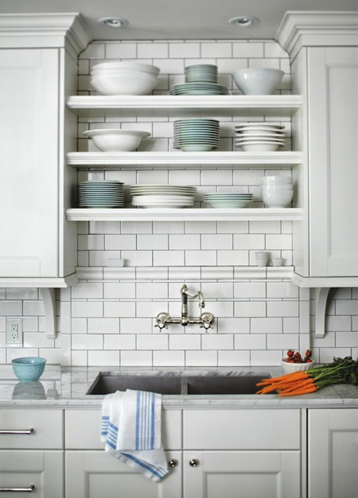 5 Space Saving Tips for Small Kitchens | HomeJelly